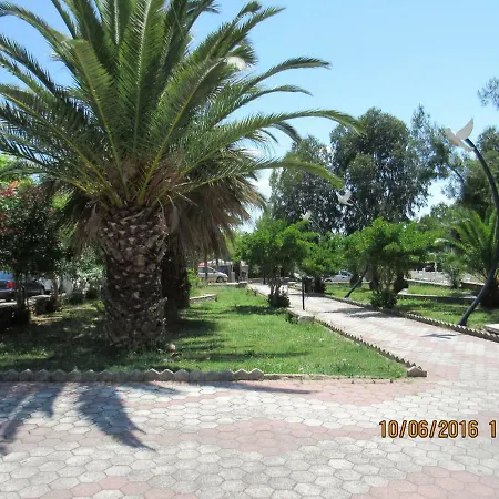 Litsa 2 Metamorfosi (Sithonia)